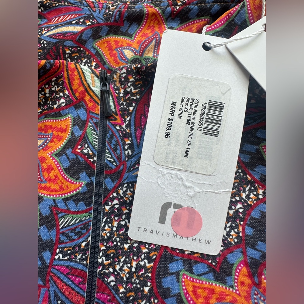 Women’s Travis Mathew Sunfire Movement Zip Golf Floral Tank Top - Picture 6 of 12